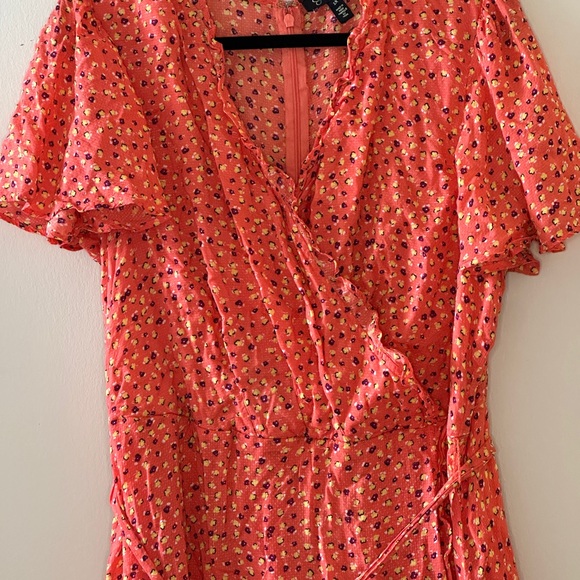 Jessica Simpson Floral Wrap Dress - Picture 3 of 5